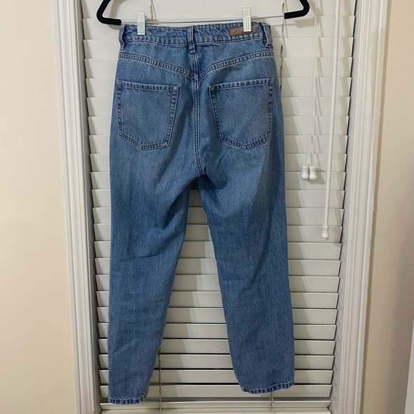 Mom Jeans - Picture 2 of 2